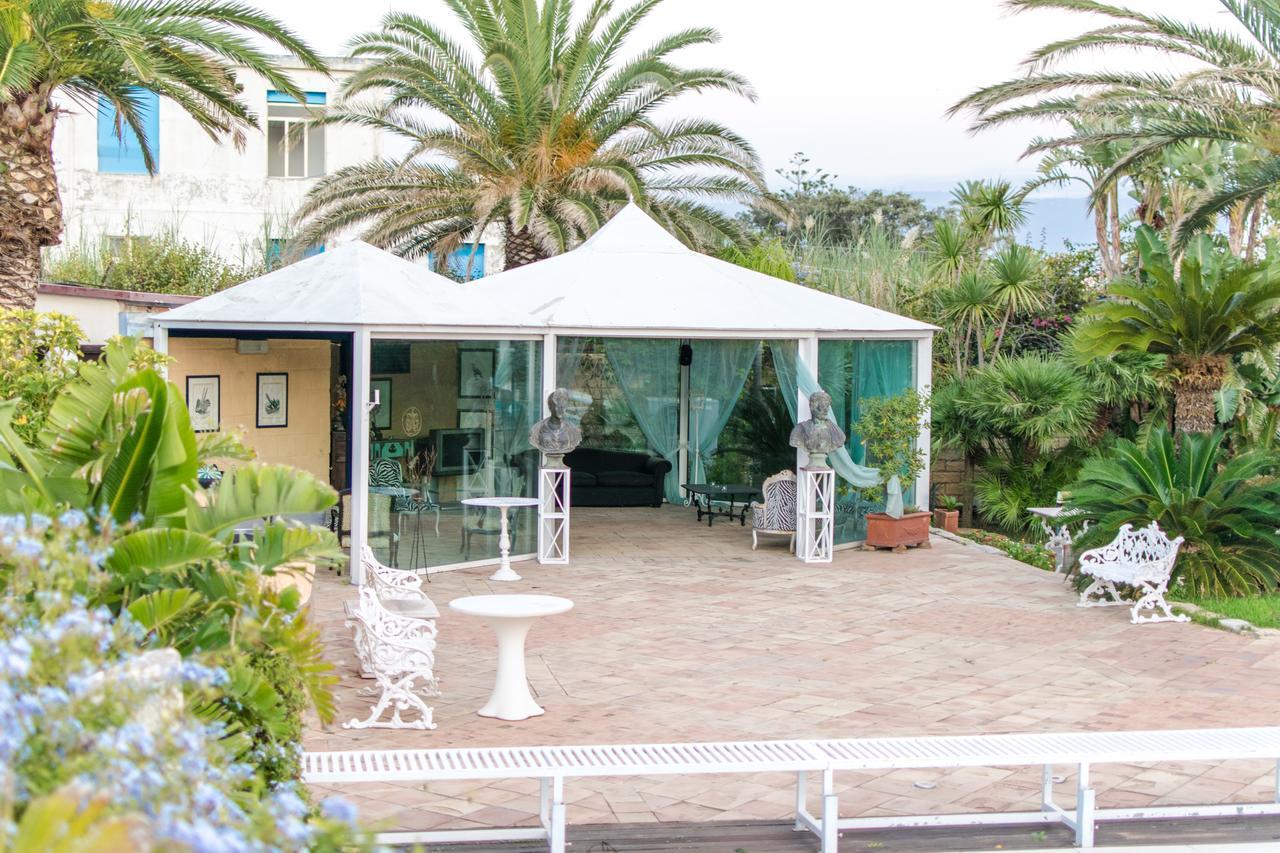 I Giardini Di Giano Bed & Breakfast Torre di Faro Eksteriør bilde